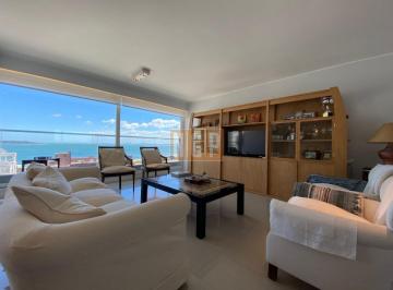 Foto1 · Apartamento en Alquiler Temporario Playa Mansa 2 Dorm.