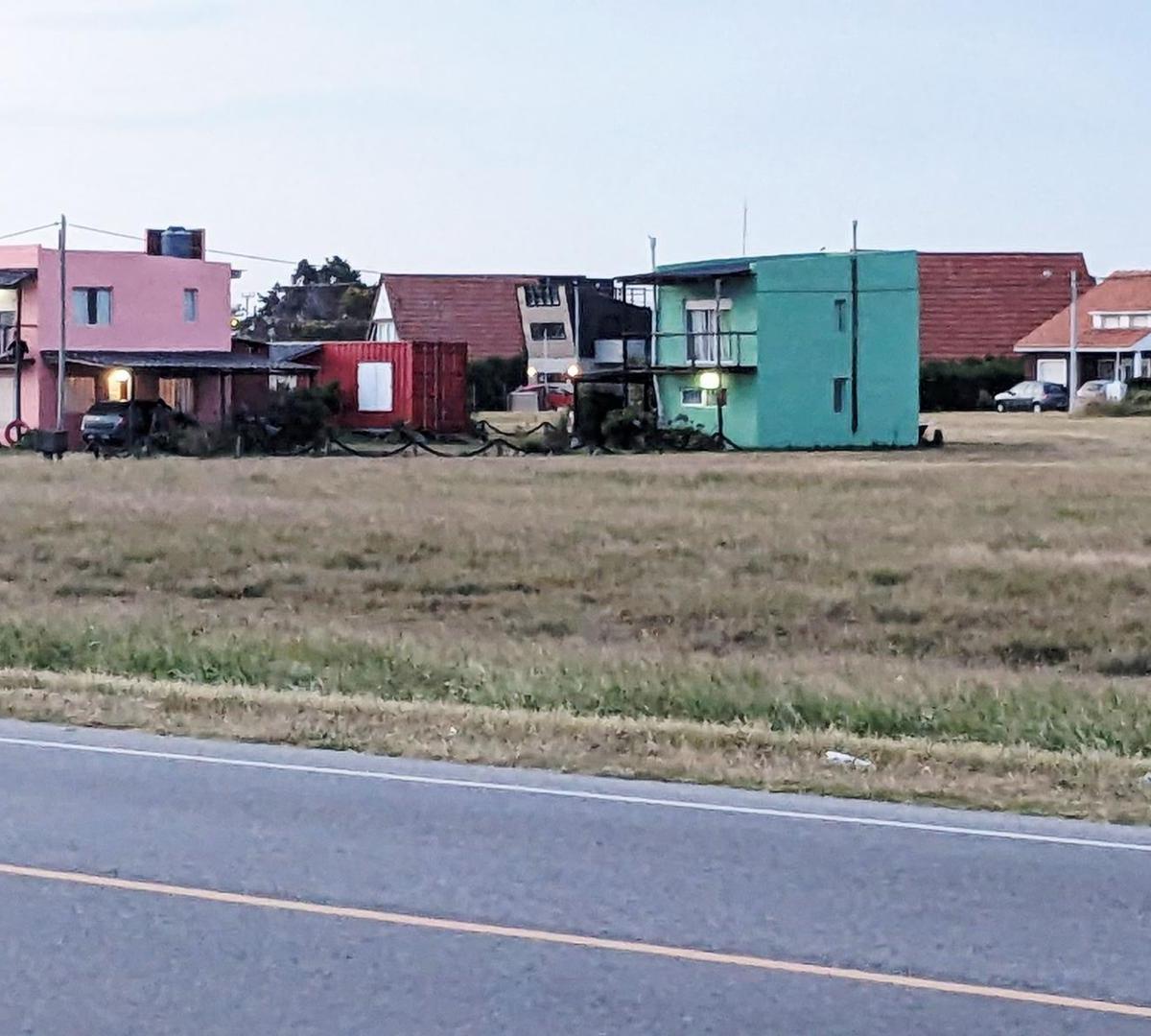 Lote 450m² frente al mar en El Marquesado — Oportunidad comercial