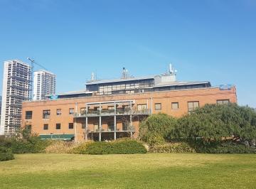 Oficina comercial · 200m² · 5 Ambientes · 2 Cocheras · Oficina en Puerto Madero Alquiler