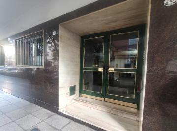 Departamento · 62m² · 3 Ambientes · 3 Amb Cfte Bcon - 67 m²