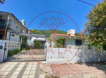 Frente · ¡Precioso Chalet en Villa Carlos Paz!