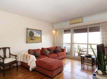 Departamento · 124m² · 5 Ambientes · 1 Cochera · Venta Flores 5 Amb - Cochera - Dependencia