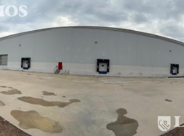 Depósito · 9000m² · Depósito en Zarate