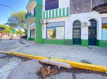 PH · 154m² · 6 Ambientes · Venta - Local Comercial en Esquina y Depto en Pa con Patio y Terraza - Alberdi, Rosario.