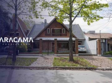 RRA-RRA-1883_2 · Casa en Venta en Monte Grande