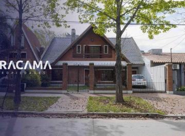Casa · 270m² · 6 Ambientes · 1 Cochera · Casa en Venta en Monte Grande