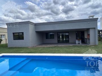 Casa · 176m² · 4 Ambientes · 1 Cochera · Casa a Estrenar El Cantón Norte