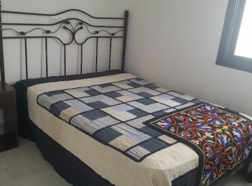 CON SABANAS Y ACOLCHADOS · Dueño Alquila 2 Amb Amueblado y con Electrodomesticos