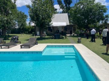 Quinta vacacional de 4 ambientes, Merlo · Quinta en Alquiler · 6 Camas · Pileta, Parrilla y Cancha