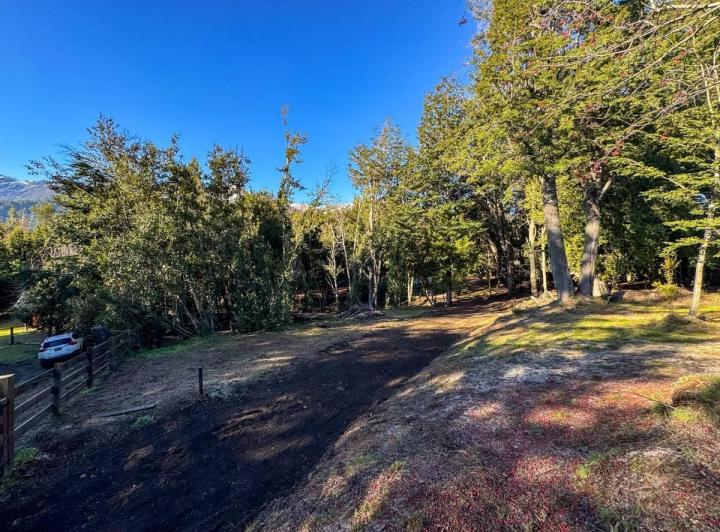 Terreno · 920m²