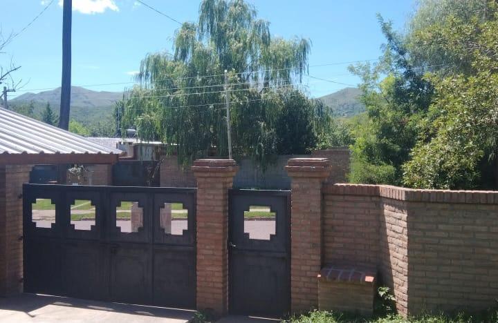 Casa · 84m² · 5 Ambientes · 1 Cochera