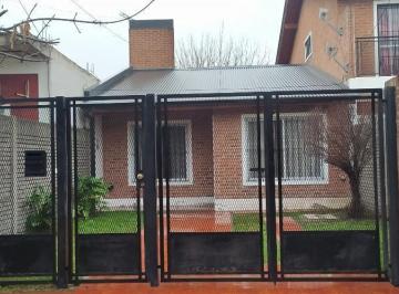 Casa · 90m² · Casa Dúplex en Venta en Carlos Spegazzini, Ezeiza, G. B. a. Zona Sur