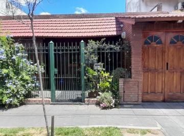 Casa · 90m² · 3 Ambientes · 2 Cocheras · Casa en Ciudad Madero