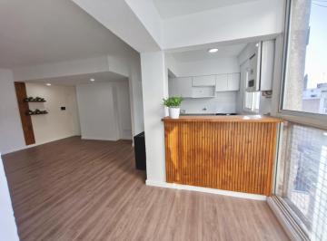 Comedor Diario · Amplio y Luminoso Departamento de 3 Dorm. - San Juan 773 10 - 03