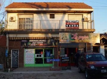 Local comercial · 150m² · 4 Ambientes · Departamentos y Locales, Ideal Para Inversión, Buena Ubicación, Burzaco, Venta