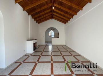 Casa · 150m² · 3 Ambientes · 1 Cochera · Cada 3 Amb Todo en Pb Alquiler con Patio, Terraza, Cochera