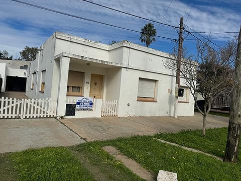Casa · 95m² · 4 Ambientes · 1 Cochera