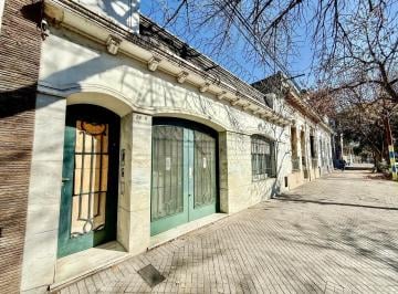 Casa · 199m² · 4 Ambientes · 1 Cochera · Tucumán 2900 - Casa en Venta de 3 Dorm. - Rosario, Pichincha