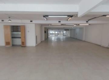 Oficina comercial de 8 ambientes, San Nicolás · Oficina 280 m², 2 Cocheras, con Vigilancia!