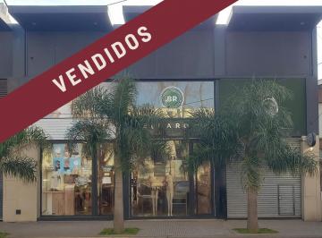 Local comercial · 78m² · 3 Ambientes · Venta 3 Locales en Block en Guemes