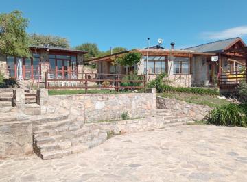 Casa de 4 ambientes, La Cumbre · Vivienda de Montaña en Cruz Chica - La Cumbre