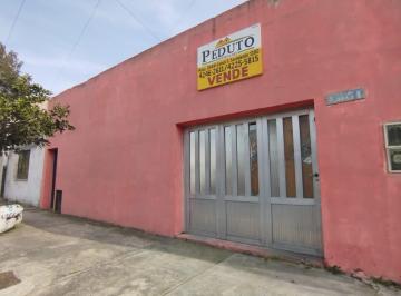 Casa de 7 ambientes, Lanús · Venta en Block de 4 Departamentos Se Escuchan Ofertas