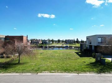 LHP-LHP-3024_2 · Lote Al Río en Venta de 900 m² - El Naudir Escobar