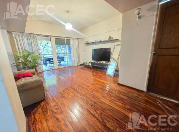 Departamento · 220m² · 4 Ambientes · 1 Cochera · Venta - Departamento - Barrio Martin