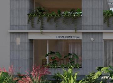 Casa · 131m² · 1 Ambiente · Alquiler Comercial Local Ituzaingó Norte