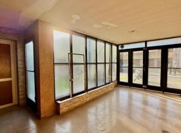 Casa en venta de 3 dormitorios con patio, parrilla y cochera - Rosario, Jorge Cura · Dean Funes 2700 - Casa en Venta de 3 Dorm. con Patio, Parrilla y Cochera - Rosario, Jorge Cura