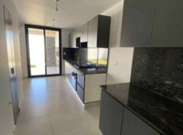 Casa de 3 ambientes, Córdoba · La Luisita – Dúplex de 3 Dorm.!