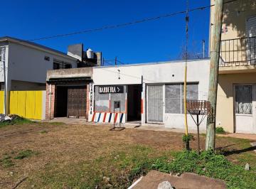 Casa · 260m² · 6 Ambientes · 1 Cochera · Casa en Tolosa