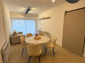 Departamento · 84m² · 3 Ambientes · Venta 3 Amb Semisipo con Balcon