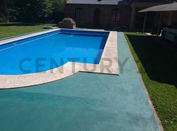 Casa · 115m² · 3 Ambientes · 1 Cochera · Casa Quinta en Venta Los Hornos