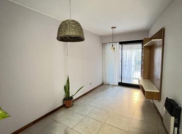 Departamento · 41m² · 4 Ambientes · Departamento 1 Dormitorio! Primer Piso con Patio y Parrillero