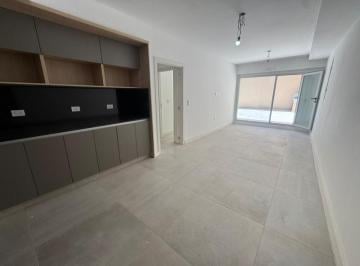 Departamento de 3 ambientes, Villa Urquiza · Oportunidad Única de 3 Amb con Patio en El Corazón de Villa Urquiza.