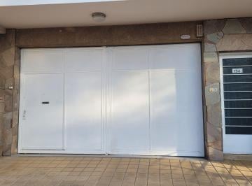 Local comercial de 4 ambientes, Ciudad de Mendoza · Local Comercial con Oficina y Depósito