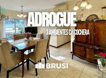 Departamento · 68m² · 3 Ambientes · 1 Cochera · Departamento 3 Ambientes con Cochera y Baulera en Venta - Adrogue
