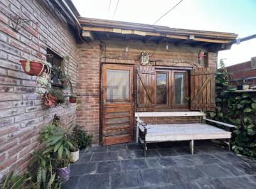 Casa · 95m² · 4 Ambientes · 2 Cocheras · Venta de Casa en Ricardo Rojas Talar 4 Ambientes 3 Dorm. con Patio y Pileta Tigre