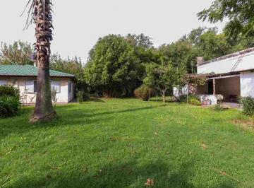 Casa · 85m² · 2 Ambientes · 4 Cocheras · Venta Casa con Lote de 7275 m² Oportunidad Desarrollo