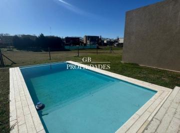 GBB-GBB-1483_2 · Venta de Casa 5 Ambientes en Santa Elena, Pilar del Este