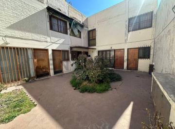 Casa · 84m² · 6 Ambientes · Acogedor Duplex de 3 Habitaciones en Juan B. Justo