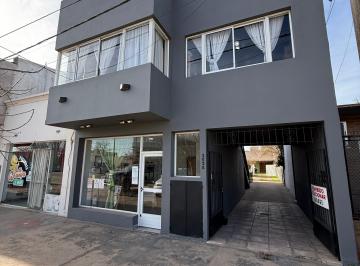Casa de 3 ambientes, Saladillo · Casa en Venta – Amplia y Funcional con Garaje