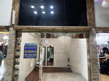 Local comercial · 9m² · Local Comercial en Alquiler en Moron Centro Galeria Buenos Aires