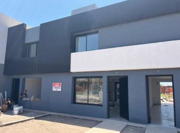 Fachada · Dueño Vende Duplex 2d en Docta Zona Consolidada