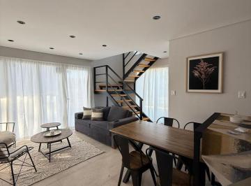 Casa · 70m² · 3 Ambientes · 1 Cochera · Venta Casa Duplex 3 Amb 80 m² a 200 m del Lago - Bariloche - Apta Credito