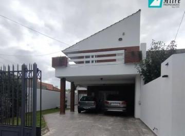 Casa · 1111m² · 5 Ambientes · Casa en Venta - Pinos de Anchorena