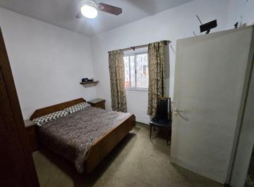 Dormitorio · Venta PH Villa Maipú 4 Ambientes 250 m Estación San Martin, Calle Estrada, Oportunidad Unica
