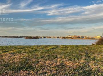 Terreno · 1050m² · Lote a La Laguna en Venta. Barrio Cerrado, Escobar, Puertos