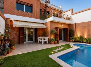 Casa · 217m² · 5 Ambientes · 2 Cocheras · Venta Casa Villa Devoto